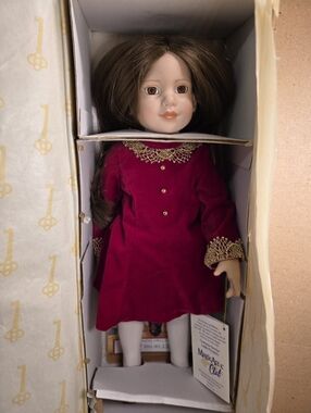 1995 Magic Attic Club Heather Doll Red Dress